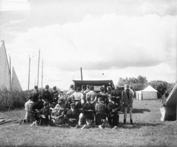 Kamp Grouw. Groepje van achteren, Bestanddeelnr 903-5000