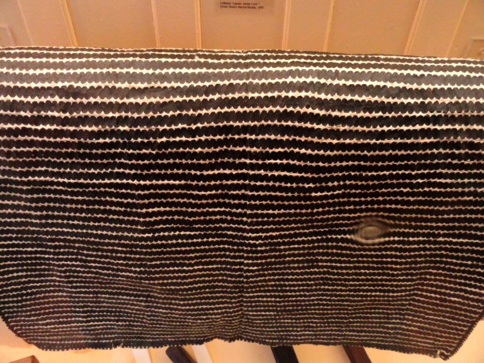 Kapa or Tapa cloth, Hawaii, possibly collected by Captain James Cook, before 1869 - Pacific collection - Peabody Museum, Harvard University - DSC05749