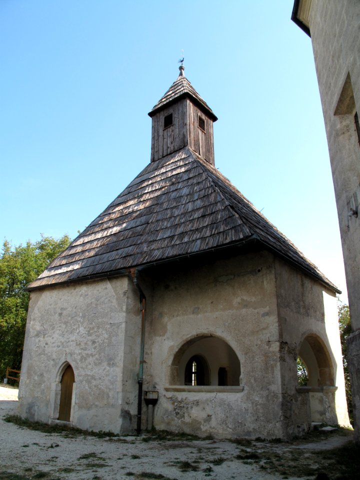 Kapela svetega Fabijana in Boštjana, Zagaj 3
