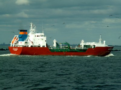 Kappagas p3 approaching Port of Rotterdam, Holland 10-Aug-2005