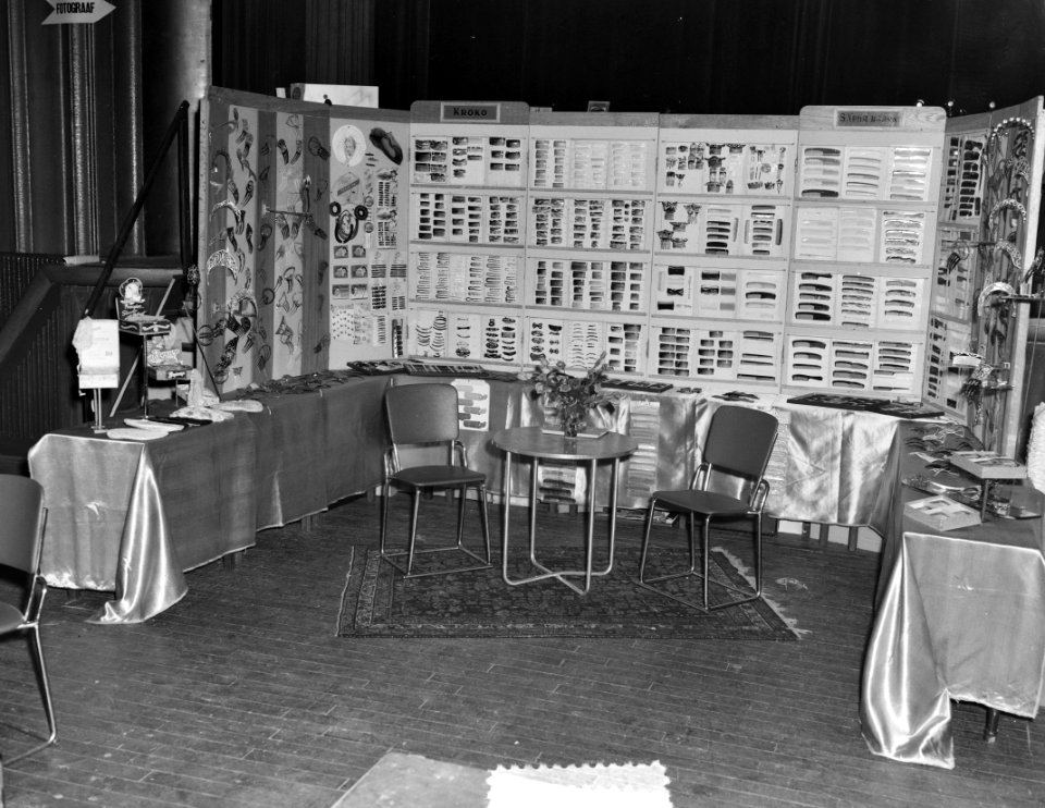 Kapperstentoonstelling Bellevue Amsterdam, Bestanddeelnr 904-8134