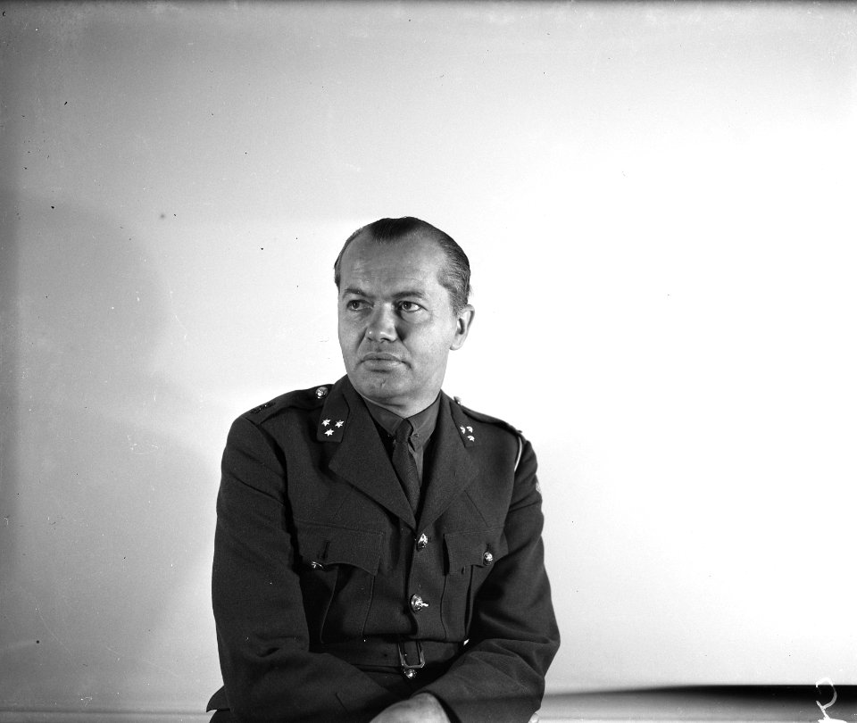 Kapitein jhr. H.G.A. Quarles van Ufford, Bestanddeelnr 935-0952
