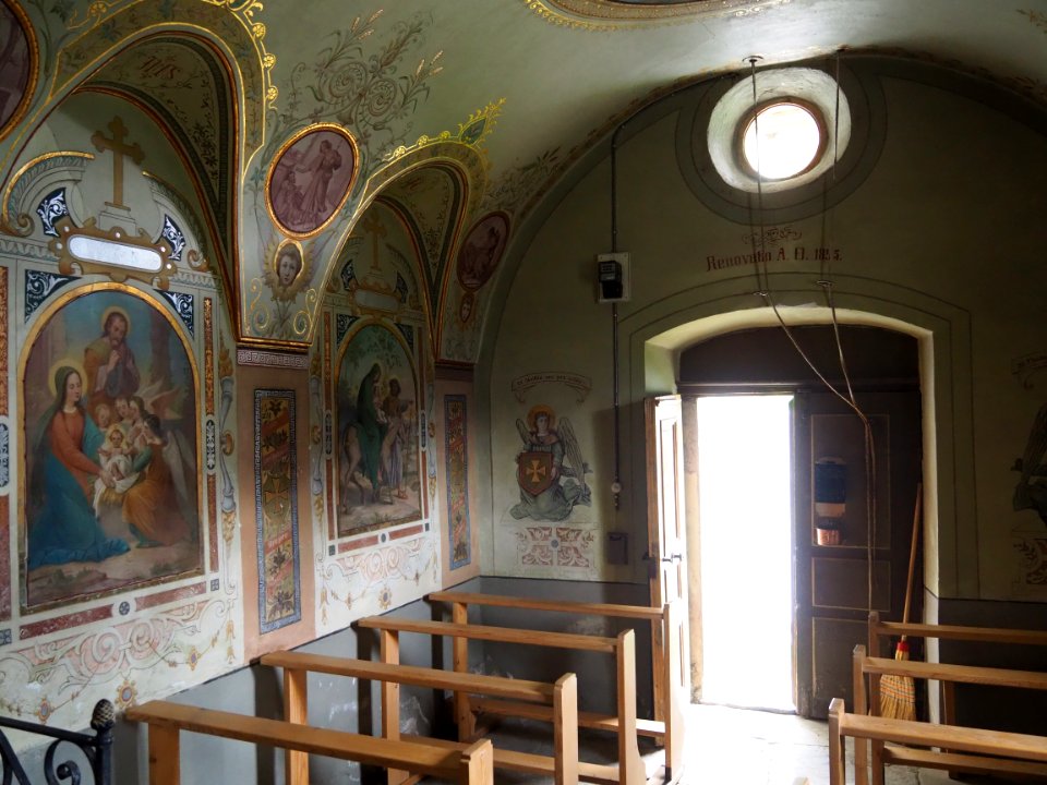 Kapelle Sogn Roc Lumbrein 06