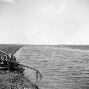 Kanalen, buizen, Bestanddeelnr 250-8476