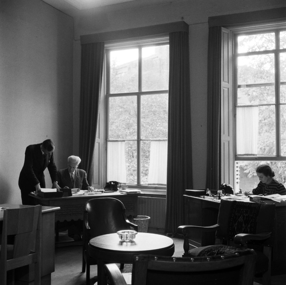 Kantoor, Bestanddeelnr 900-7421