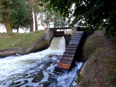 Kanal Notecki sluza Lisi Ogon 7 07-2014
