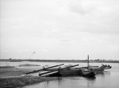 Kanalen, rivieren, schepen, boten, Bestanddeelnr 253-6658