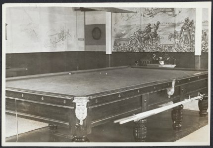 Kantine en recreatieruimtes in het Nederlandse legerkamp Wrottesley Park nabij W, Bestanddeelnr 512 148