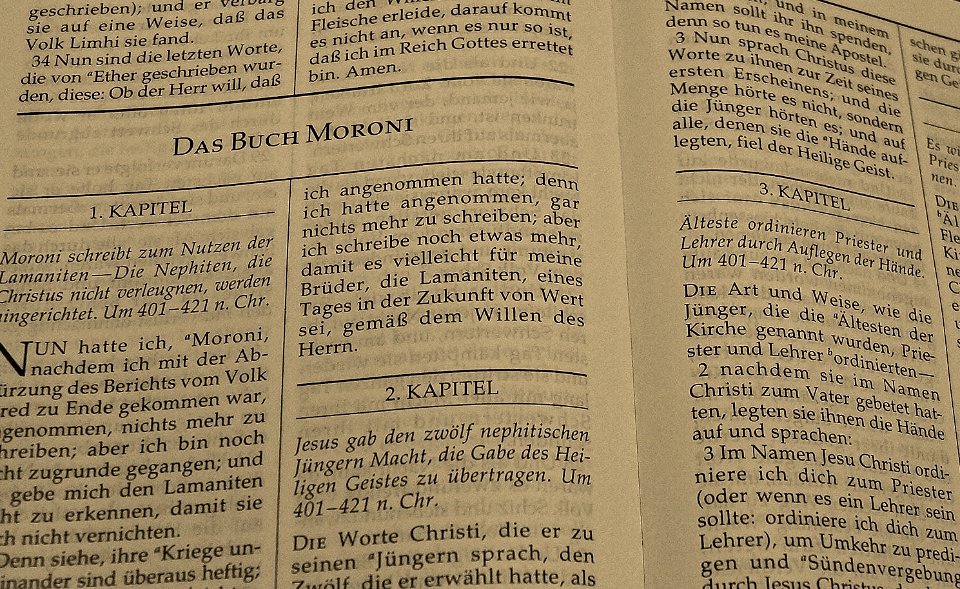 Kapitelordnung im Buch Mormon