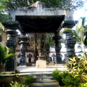 Kakathiya Mandapam structure