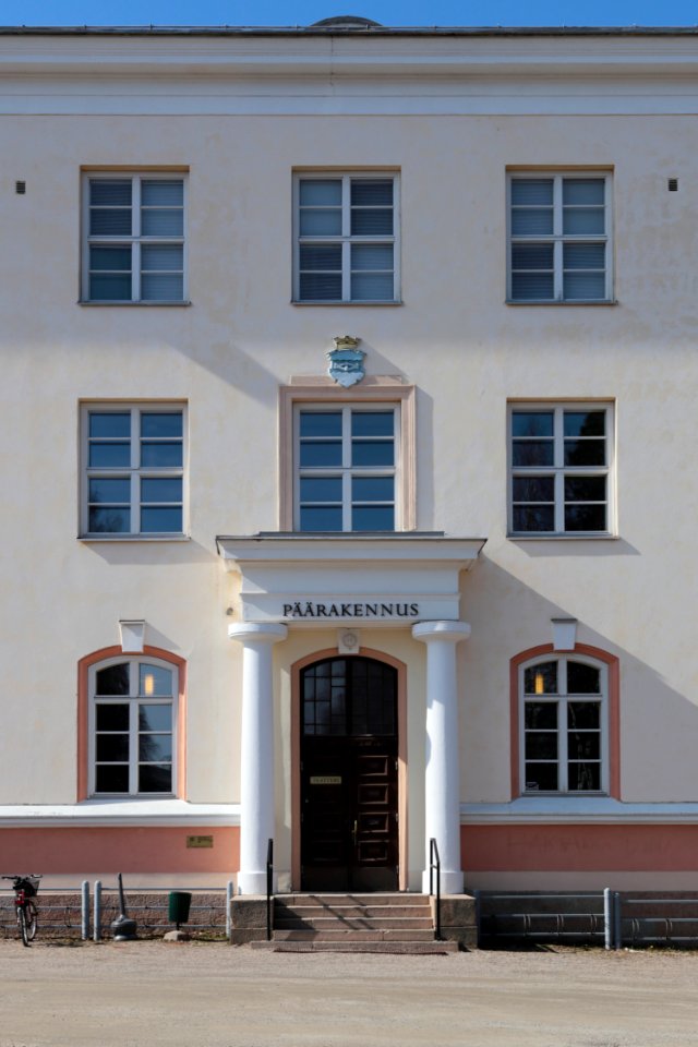 Kajaanin seminaari päärakennus 20210421 02