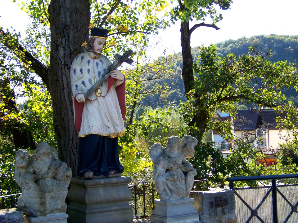 Kallmünz-Steinbrücke-Sankt-Nepomuk