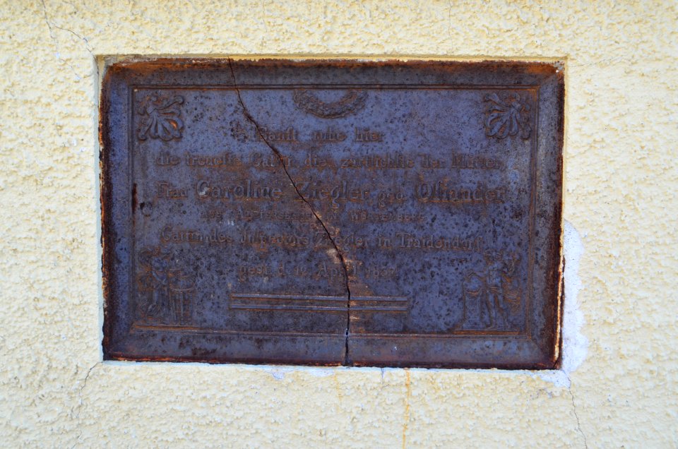 Kallmünz, Friedhof, Trauerhalle, Detail (5)