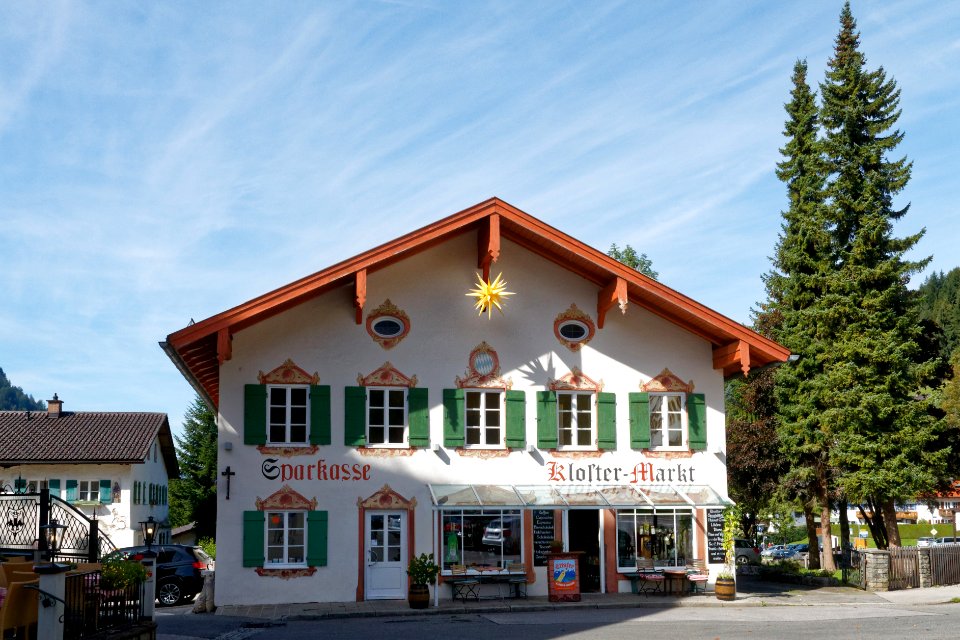 Kaiser-Ludwig-Platz 2 bjs190914-01