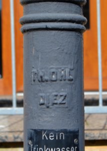 Kaltenholzhausen, Brunnen vor Kirberger Straße 9 (3)