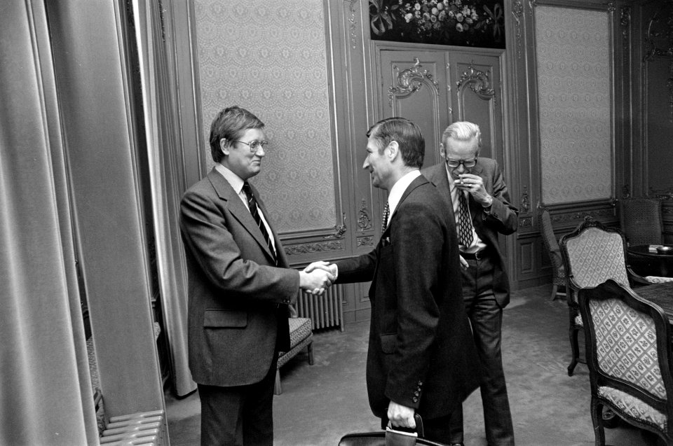 Kabinetssformatie Van Agt begroet Wiegel, rechts informateur Van der Grinten, Bestanddeelnr 929-4561