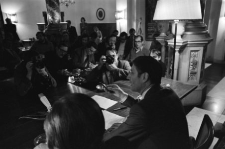 Kabinetsformatie persconferentie Van Agt, Bestanddeelnr 929-4848