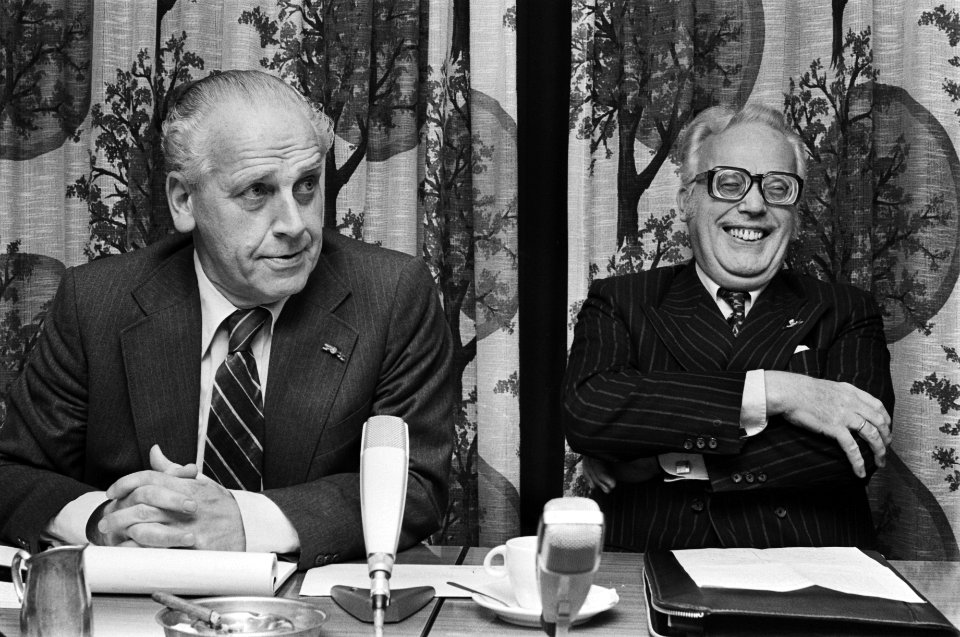 Kabinetsformatie persconferentie informateur Verdam en Vrolijk (l), Bestanddeelnr 929-3870