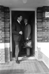 Kabinetsformatie, formateur Biesheuvel op bezoek bij Zijlstra, rechts Minister B, Bestanddeelnr 920-1586