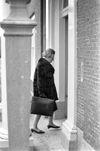 Kabinetsformatie Huis ten Bosch , nummer 16 en 17 koningin Juliana , nummer 18 e, Bestanddeelnr 920-0853