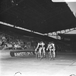 Kampioenschap van Nederland op de baan voor amateurs in Olympisch Stadion, Klaas, Bestanddeelnr 925-7350
