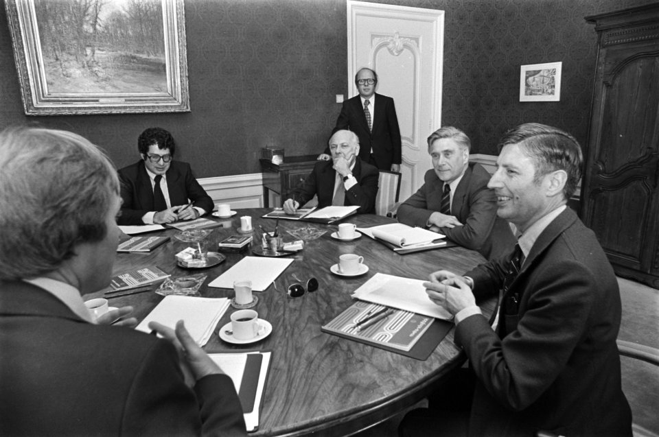 Kabinetsformatie vlnr Terlouw, Van Thijn , Den Uyl Veringa en Van Agt, Bestanddeelnr 929-3740