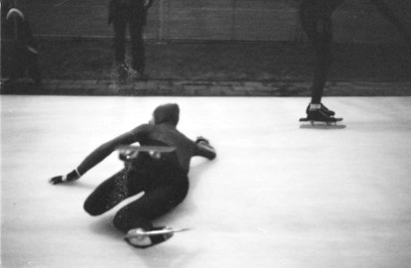 Kampioenswedstrijden marathon schaatsen op Uithof in Den Haag . Winnaar Jan Kaam, Bestanddeelnr 934-7230