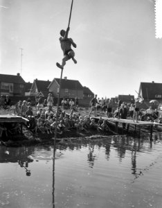 Kampioenschap van Nederlandse polstokverspringen in Apeldoorn, Bestanddeelnr 910-6484