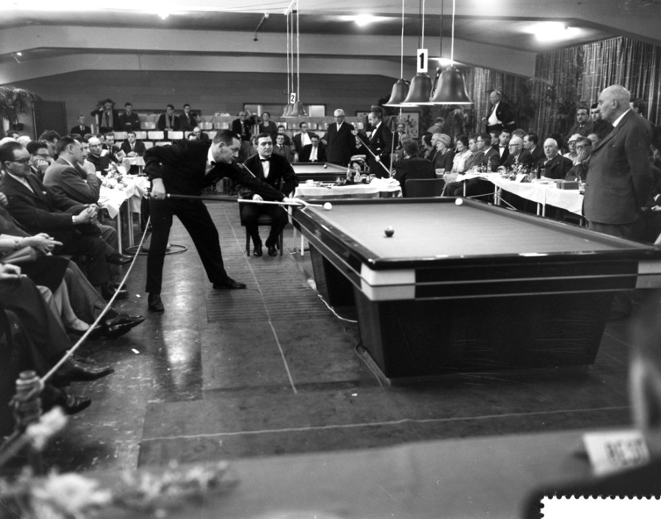 Kampioenschappen ereklasse bandstoten te Rotterdam, parti j tussen C. van Ooster, Bestanddeelnr 911-9795