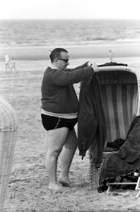 Kamer terrasjes op Zandvoortse strand, Bestanddeelnr 913-9985