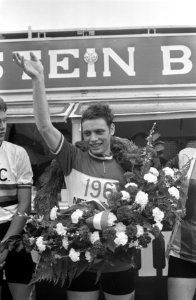 Kampioenschap van Nederland Wielrennen, nieuwelingen te Zandvoort. Sjaak Deckers, Bestanddeelnr 921-5079