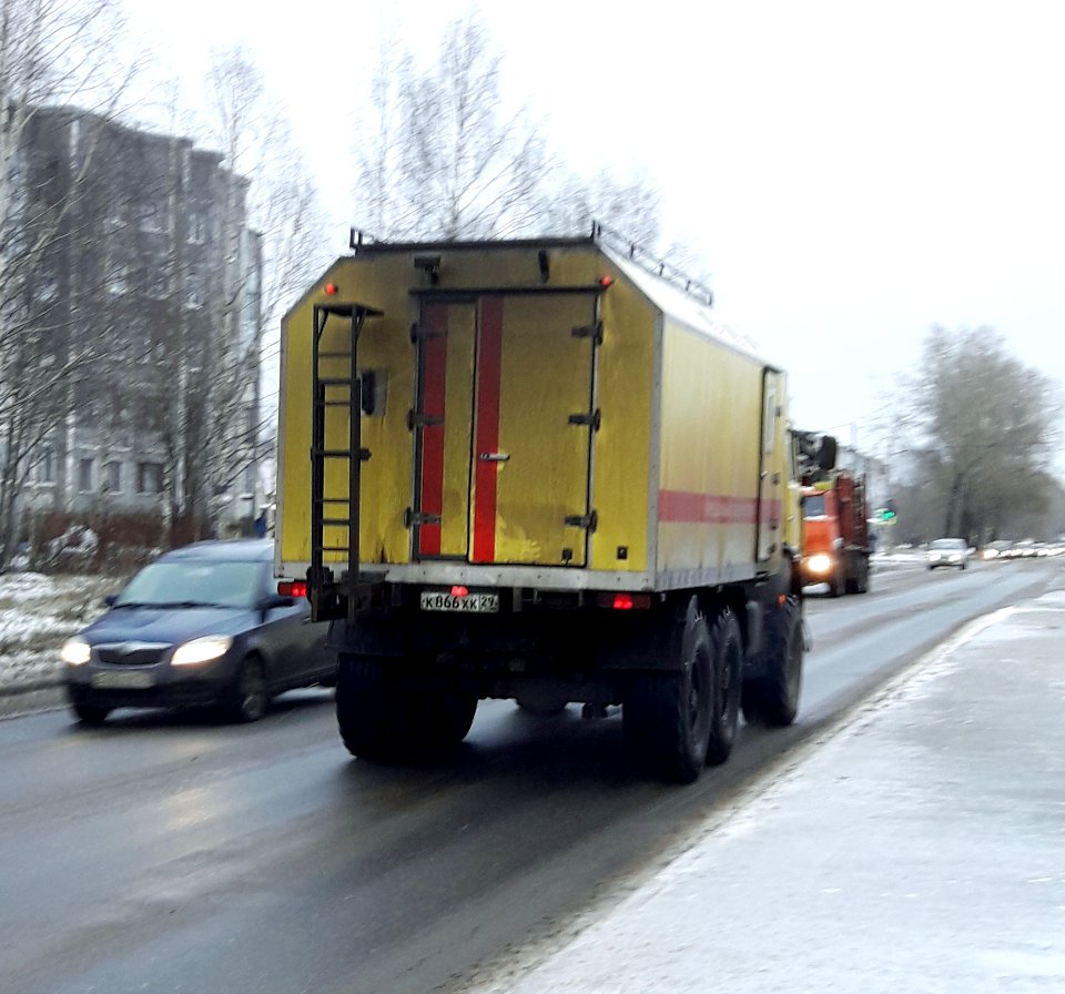 KAMAZ mobile laboratory (01)