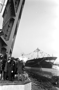 Kanaal Gent-Terneuzen officieel in gebruik gesteld door Koningin Juliana en Koni, Bestanddeelnr 921-9596