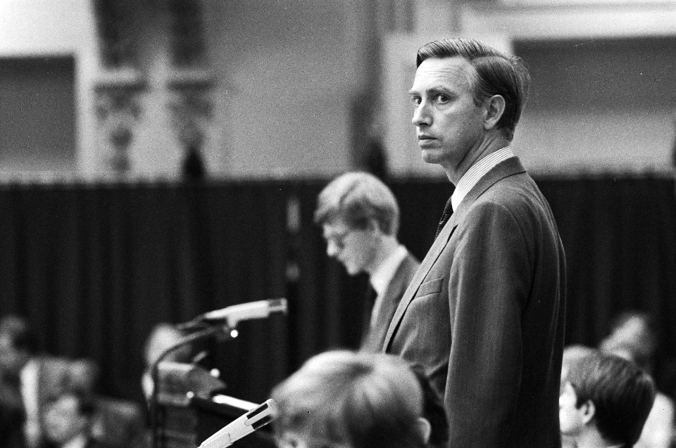 Kamervoorzitter Dolman tijdens de eedaflegging van de nieuwe leden, Bestanddeelnr 932-3274