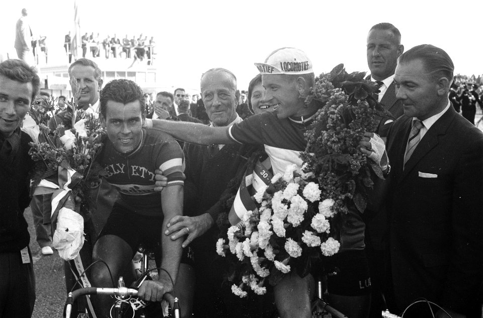 Kampioenschappen voor Nederlandse wielrennen op circuit De kampioen Bas Maliepa, Bestanddeelnr 912-7865