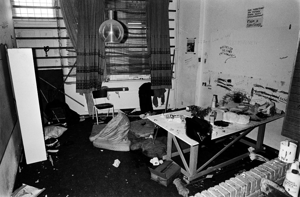 Kamer in de portierswoning, Bestanddeelnr 930-9790
