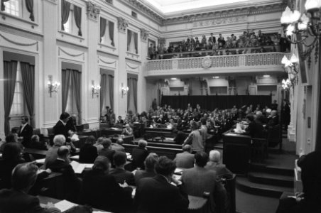 Kamer en publieke tribune, Bestanddeelnr 929-0989