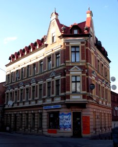 Kamienica narożna ul Świętej Trójcy Bydg 2008