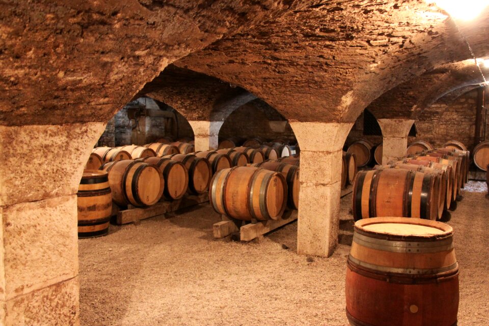 Barrel barrels cave