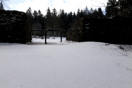 Kastell Kleiner Feldberg with snow 2021-04-06 03