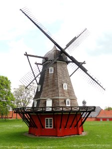 Kastellet vindmølle, Copenhagen - DSC07253