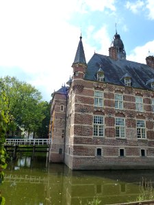 Kasteel Wijchen 07, oostvleugel zuidhoek, aansluiting aan poortgebouw