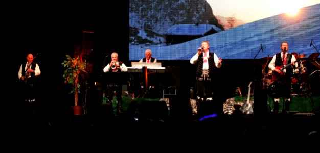 Kastelruther Spatzen 2016 - (29)