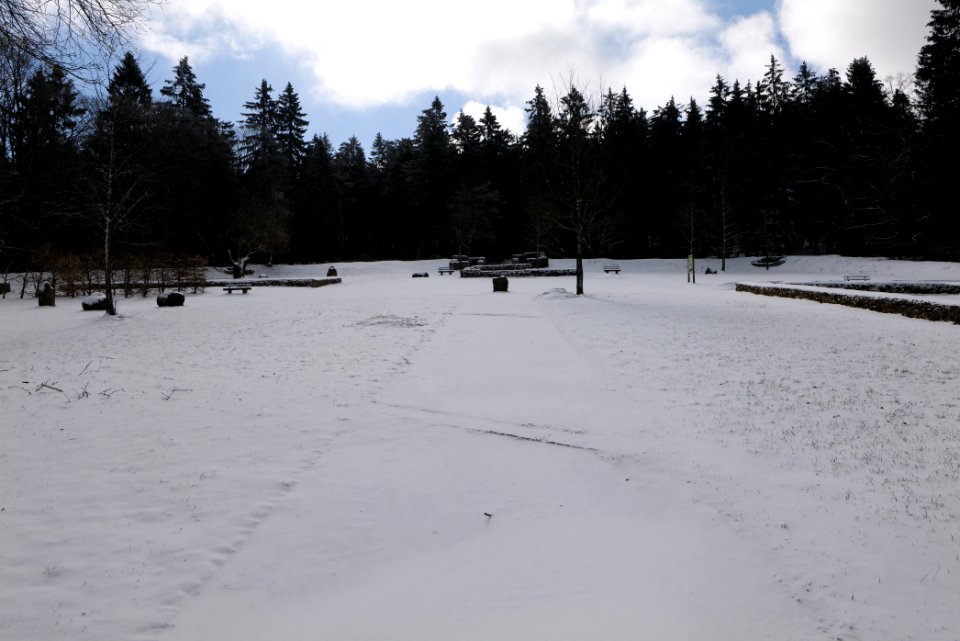 Kastell Kleiner Feldberg with snow 2021-04-06 05