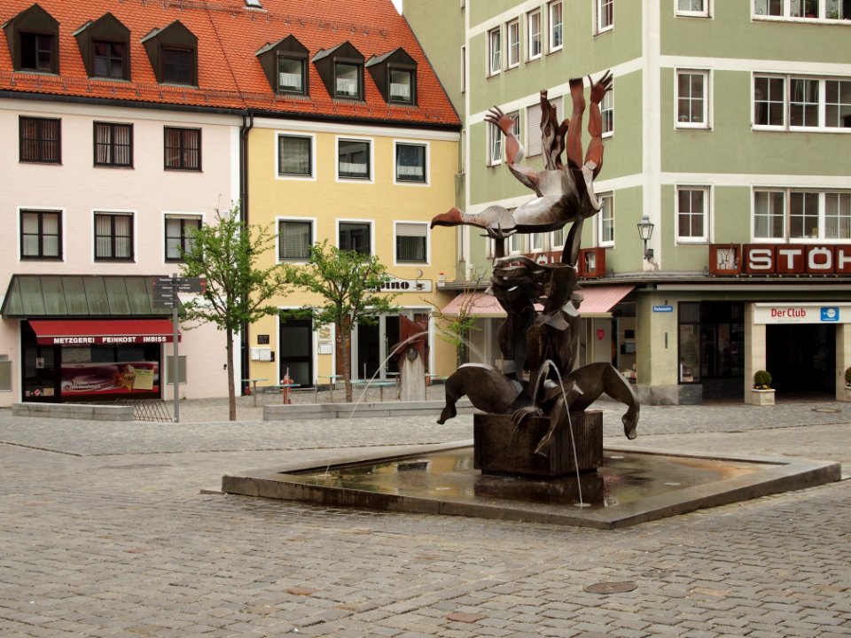 Kaufbeuren, Erostische Damen (2)