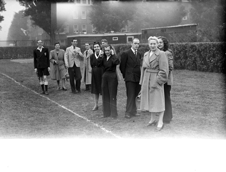 Kasteleins-voetbal, Bestanddeelnr 902-4100