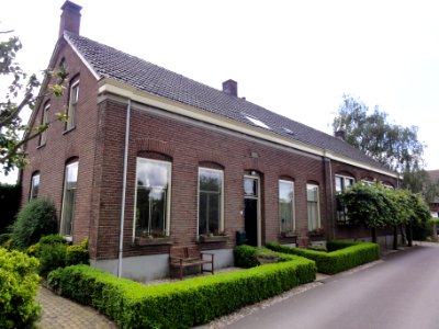 Katwijk Rijksmonument 517521 Lange Linden 5 onderwijzerswoning annex school
