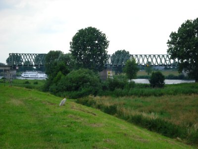 Katwijk, pont du chemin de fer sur la Meuse
