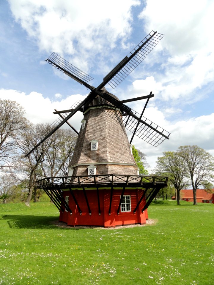 Kastellet vindmølle, Copenhagen - DSC07259