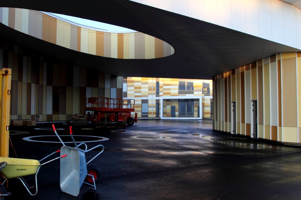 Kastelli Community Centre Oulu 20140731 02